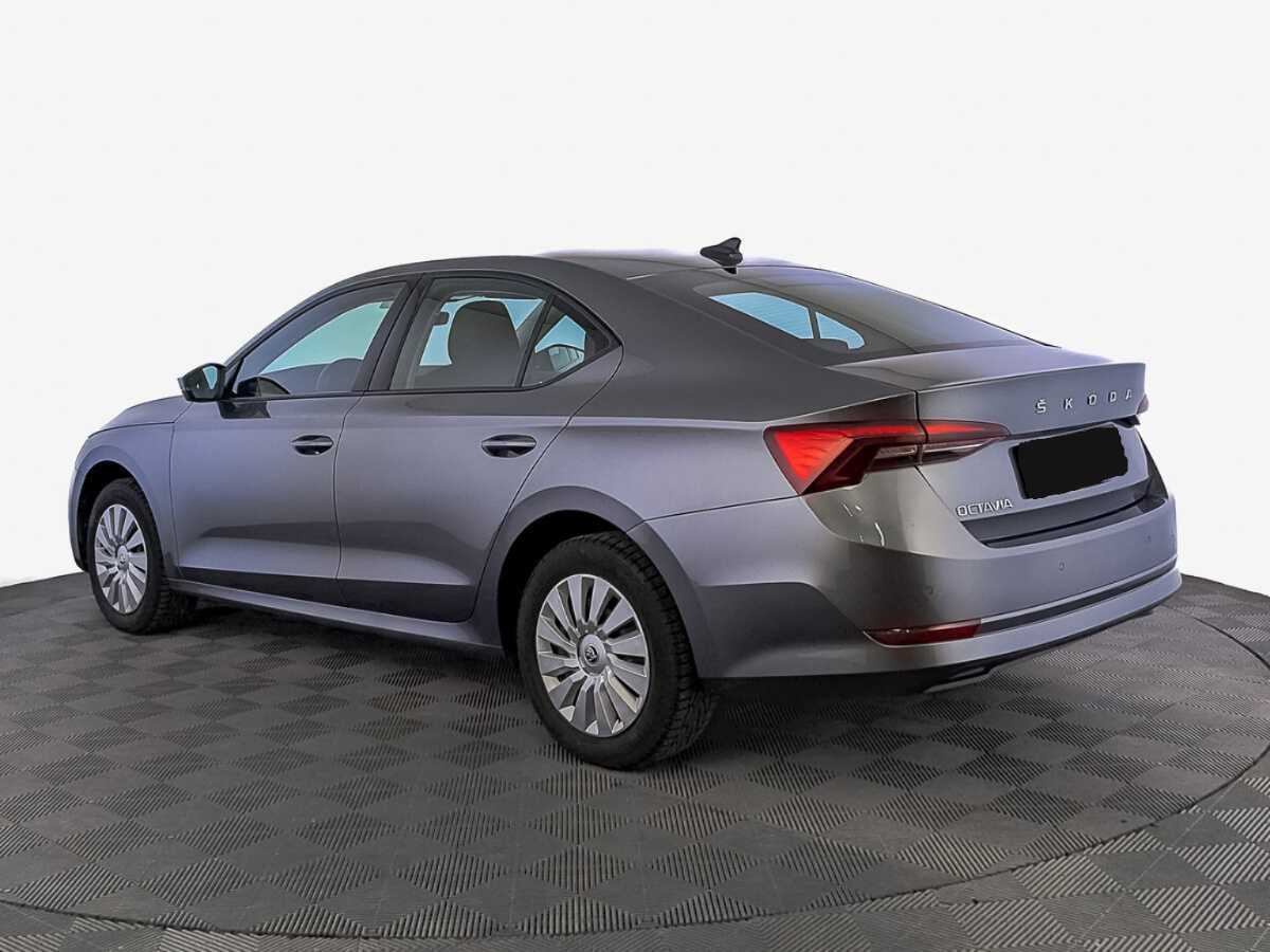 Skoda Octavia с пробегом — 2021 год. Фото: #6