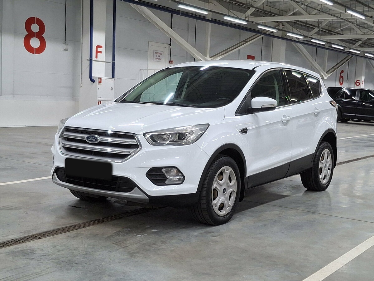 Ford Kuga с пробегом — 2018 год. Фото: #0