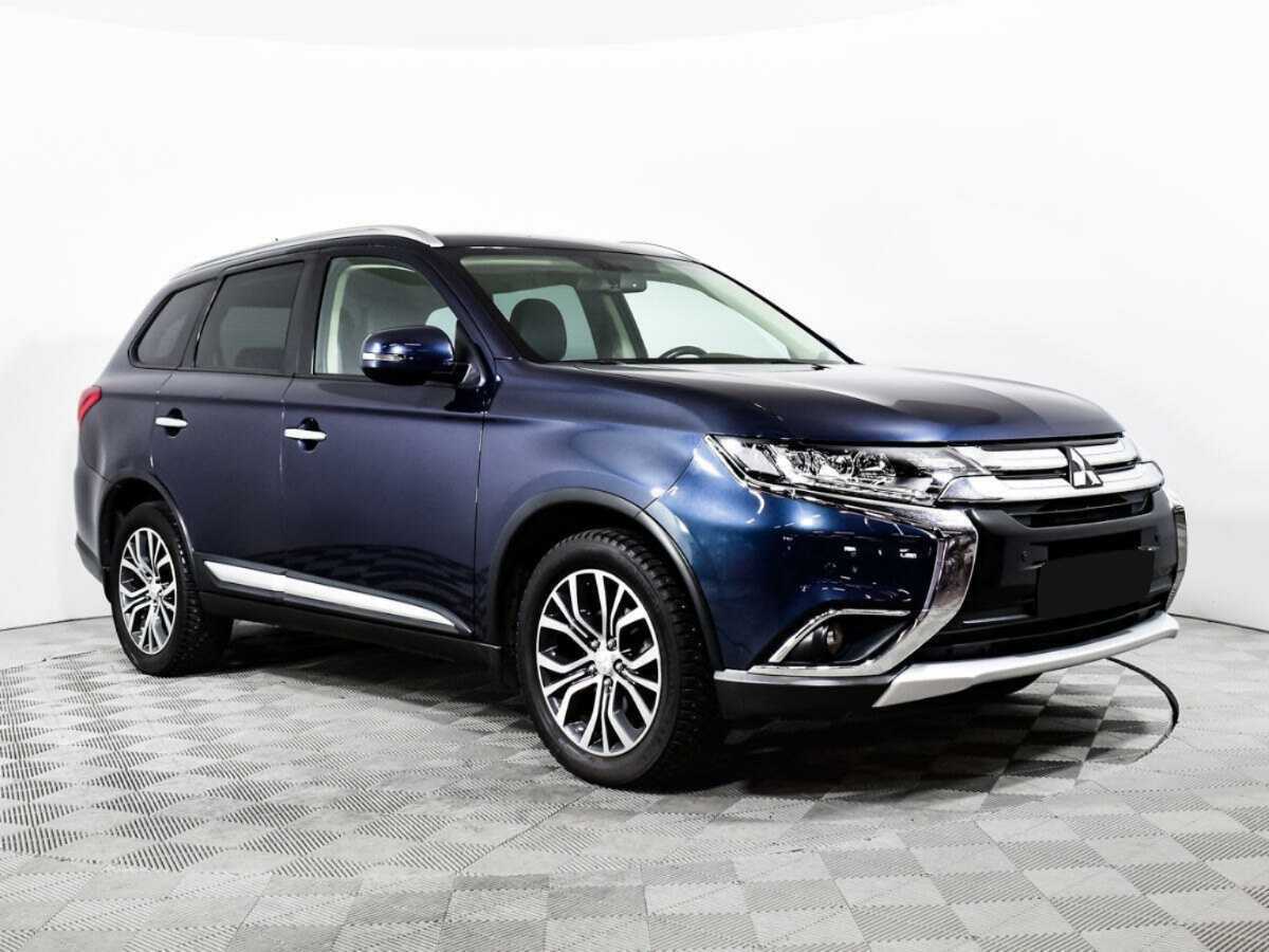 Mitsubishi Outlander с пробегом — 2016 год. Фото: #2