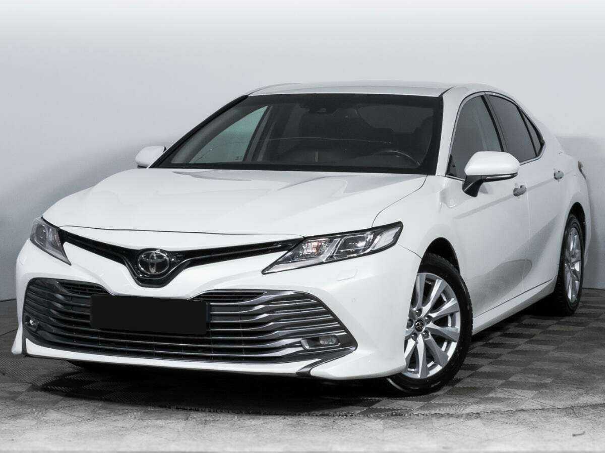 Toyota Camry с пробегом — 2019 год. Фото: #0