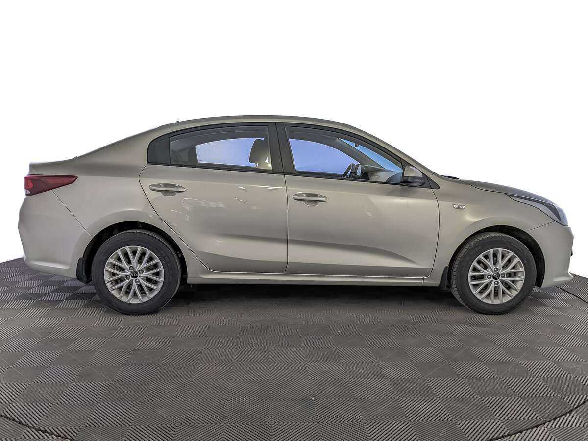 Kia Rio с пробегом — 2019 год. Фото: #3