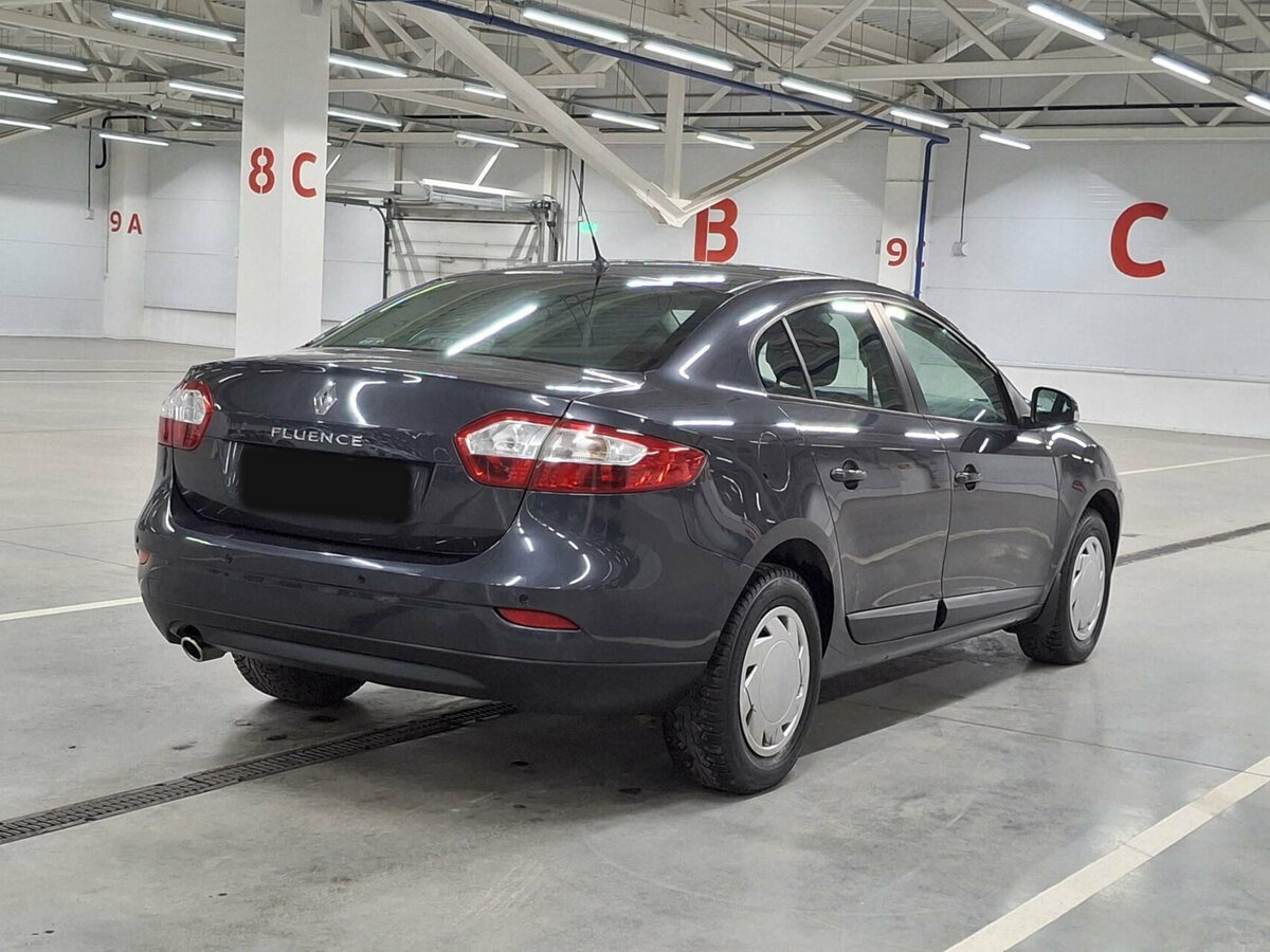 Renault Fluence с пробегом — 2012 год. Фото: #4