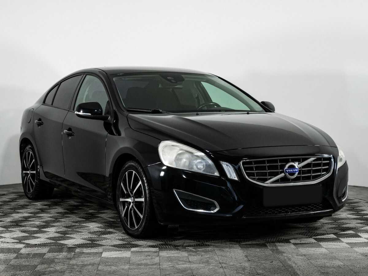 Volvo S60 с пробегом — 2012 год. Фото: #2