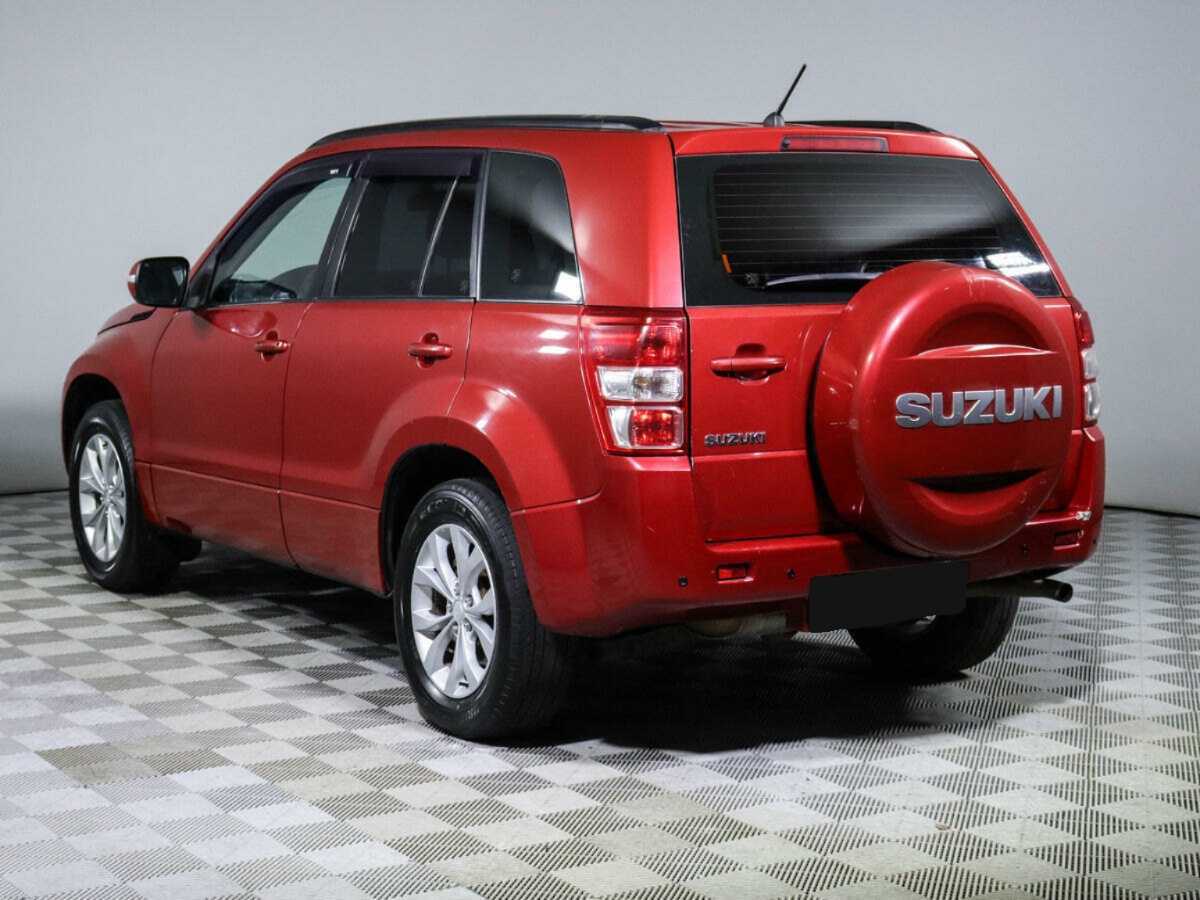 Suzuki Grand Vitara с пробегом — 2012 год. Фото: #6