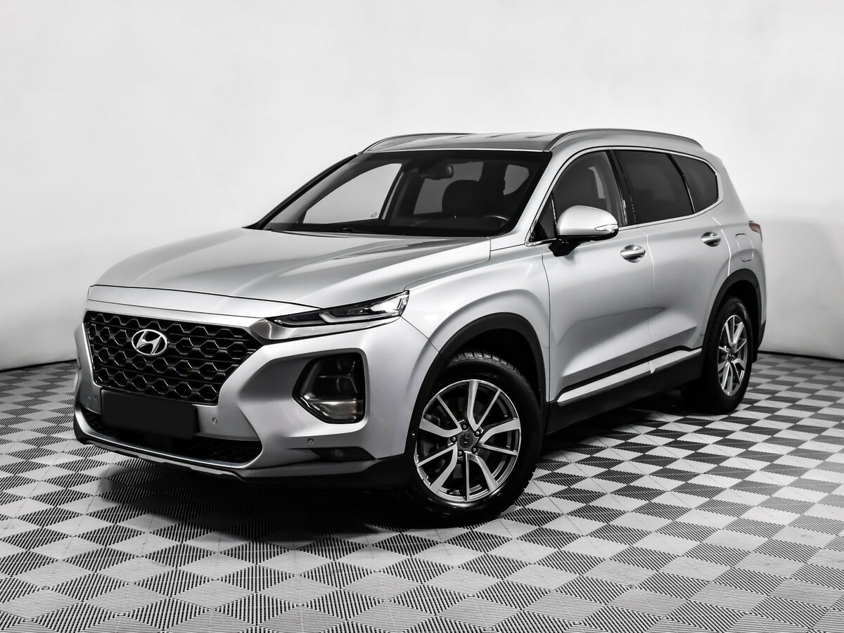 Hyundai Santa Fe с пробегом — 2018 год. Фото: #0