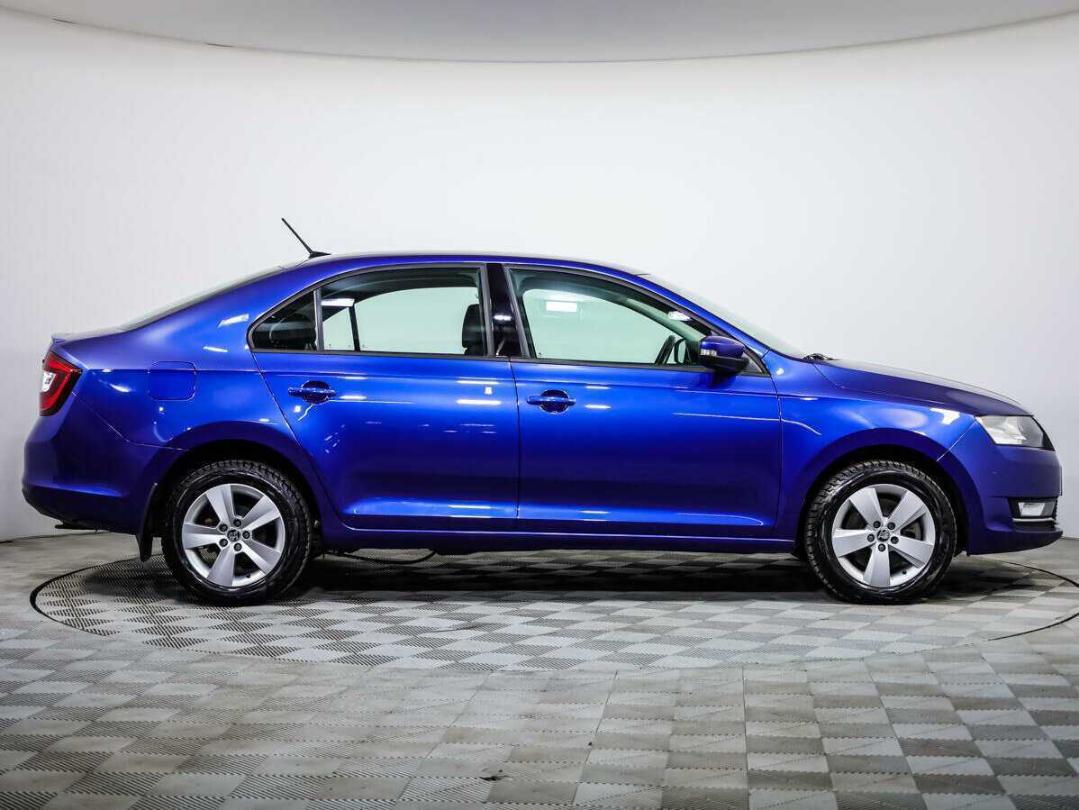 Skoda Rapid с пробегом — 2018 год. Фото: #2