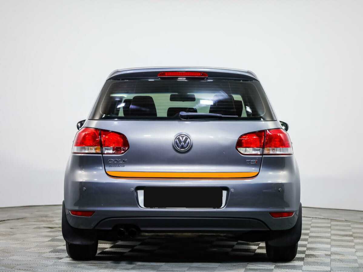 Volkswagen Golf с пробегом — 2012 год. Фото: #4