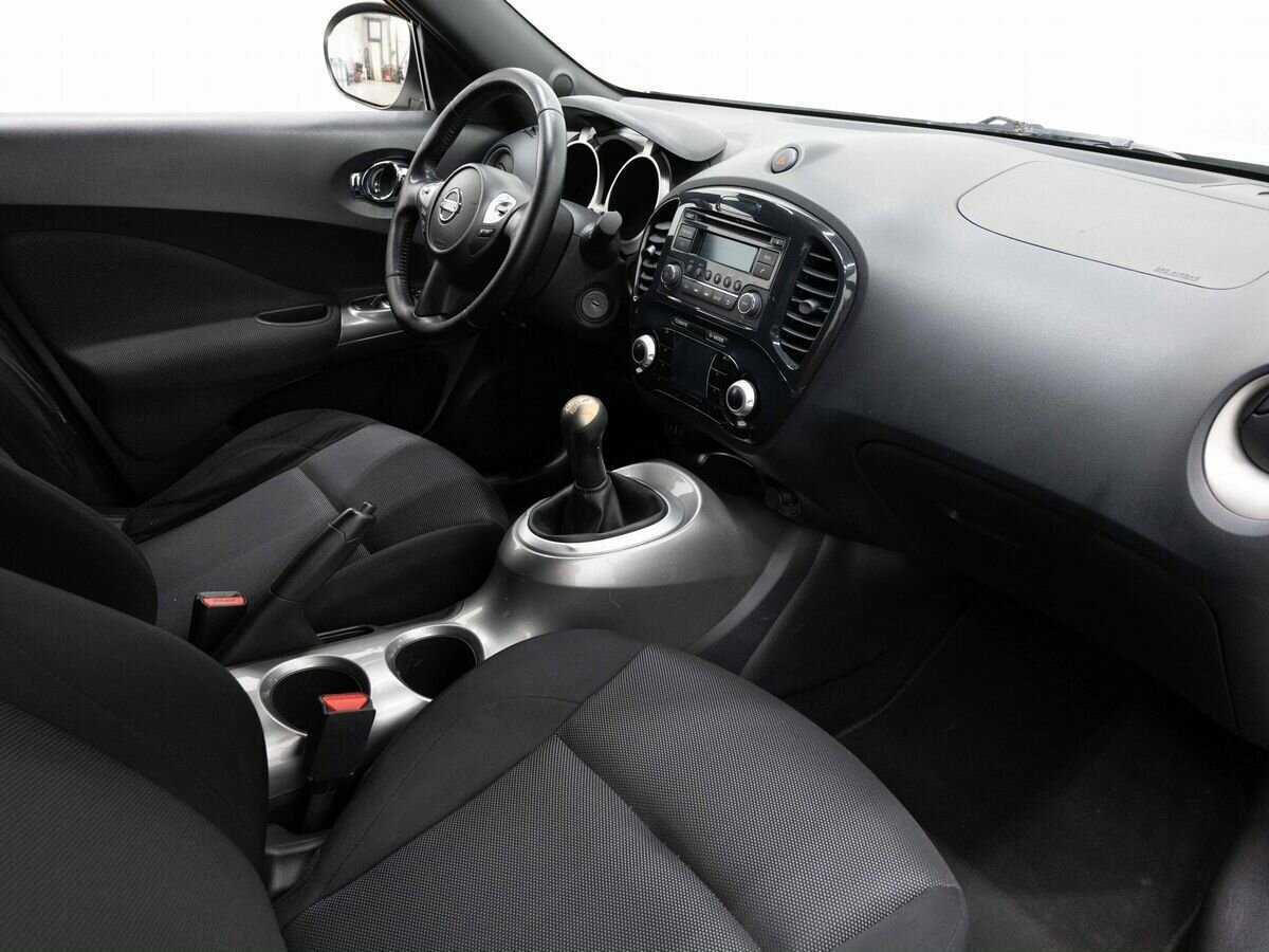 Nissan Juke с пробегом — 2012 год. Фото: #12