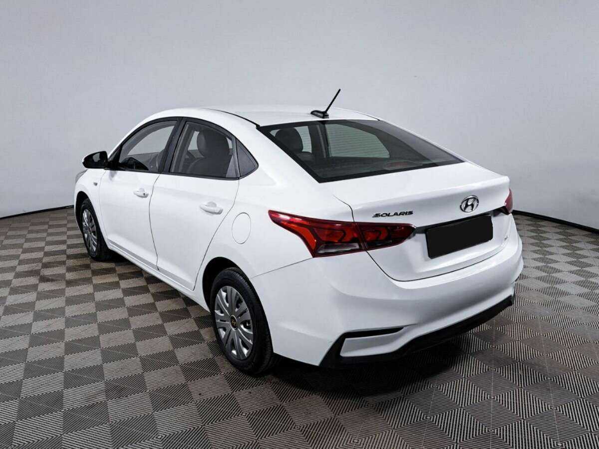 Hyundai Solaris с пробегом — 2017 год. Фото: #6