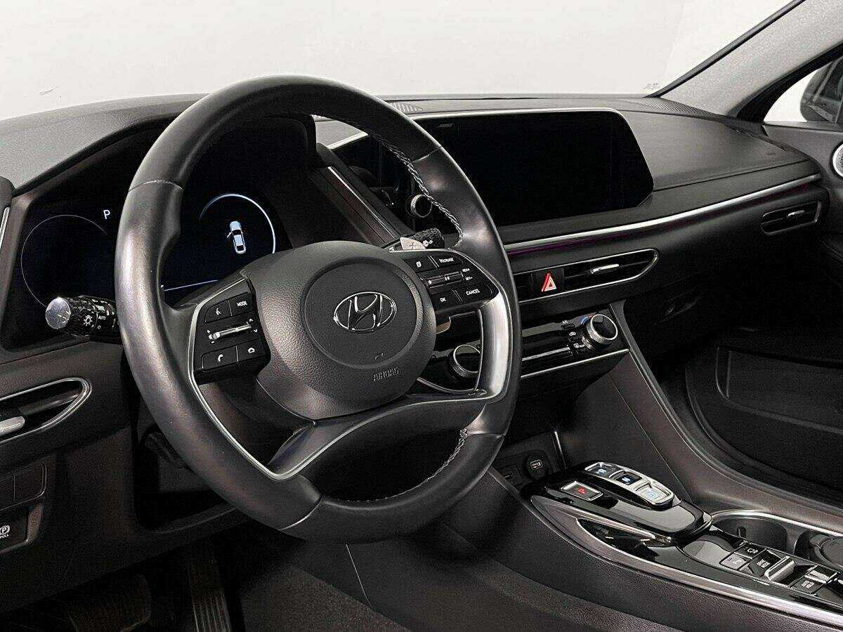 Hyundai Sonata с пробегом — 2021 год. Фото: #15