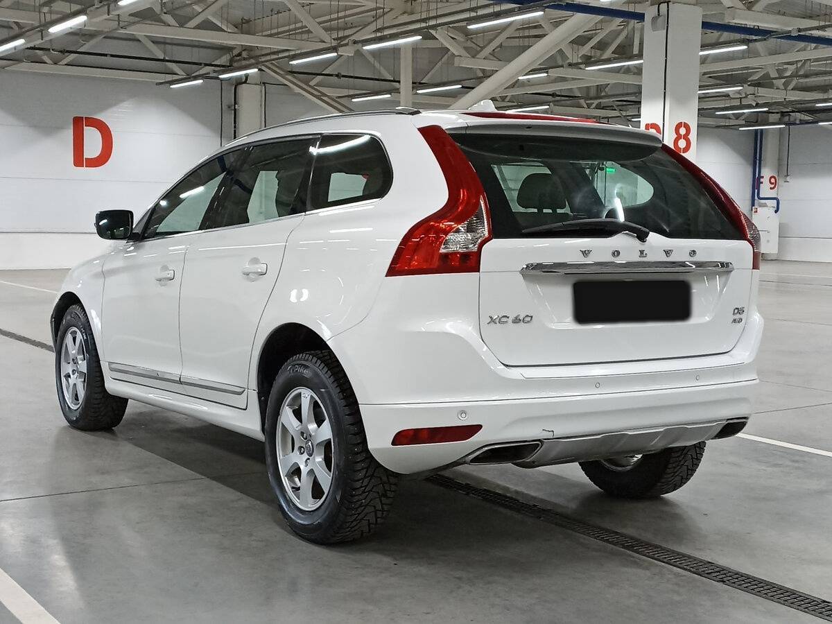 Volvo XC60 с пробегом — 2013 год. Фото: #6