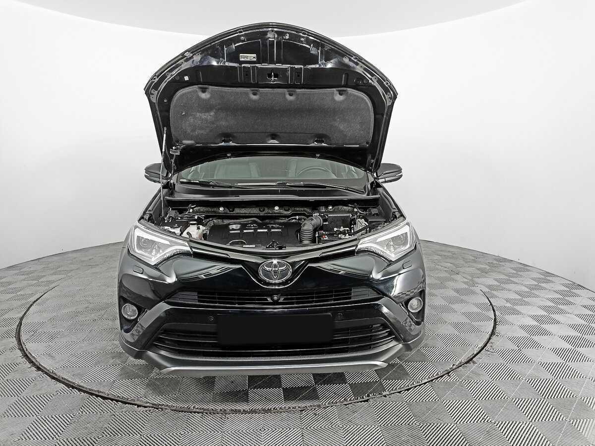 Toyota RAV4 с пробегом — 2019 год. Фото: #5