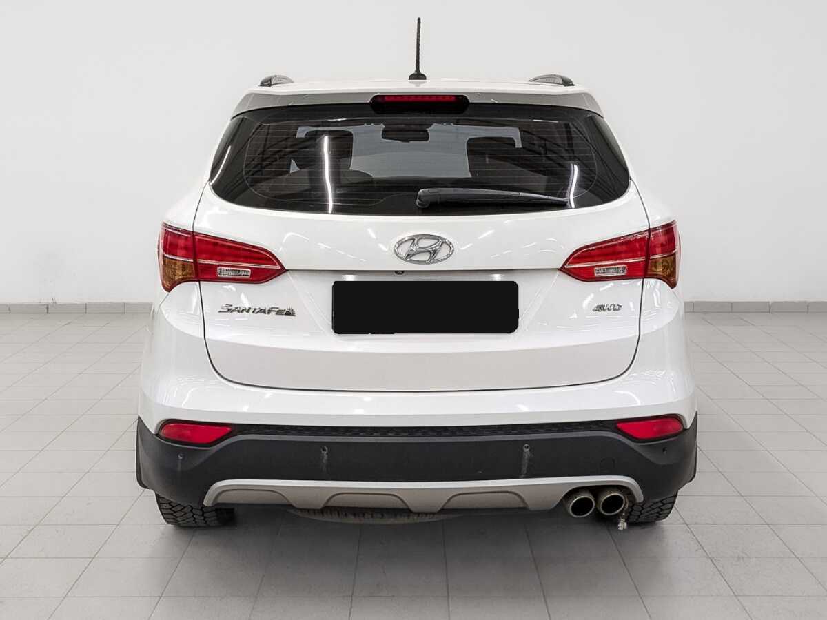 Hyundai Santa Fe с пробегом — 2014 год. Фото: #5