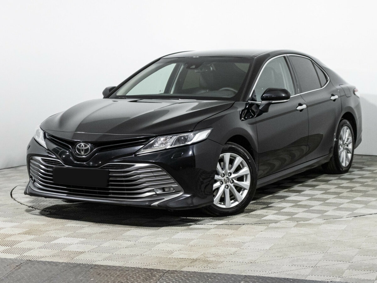 Toyota Camry с пробегом — 2019 год. Фото: #0