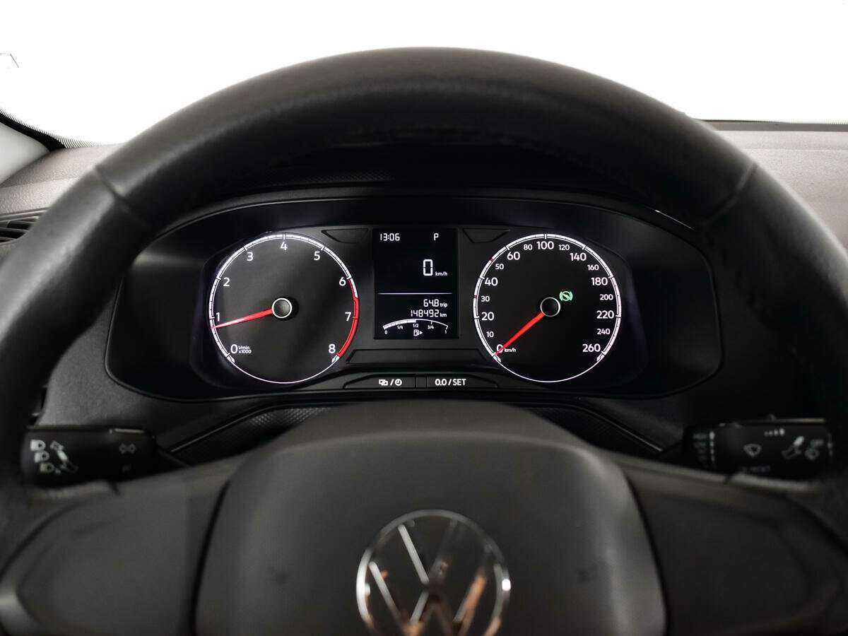 Volkswagen Polo с пробегом — 2021 год. Фото: #10