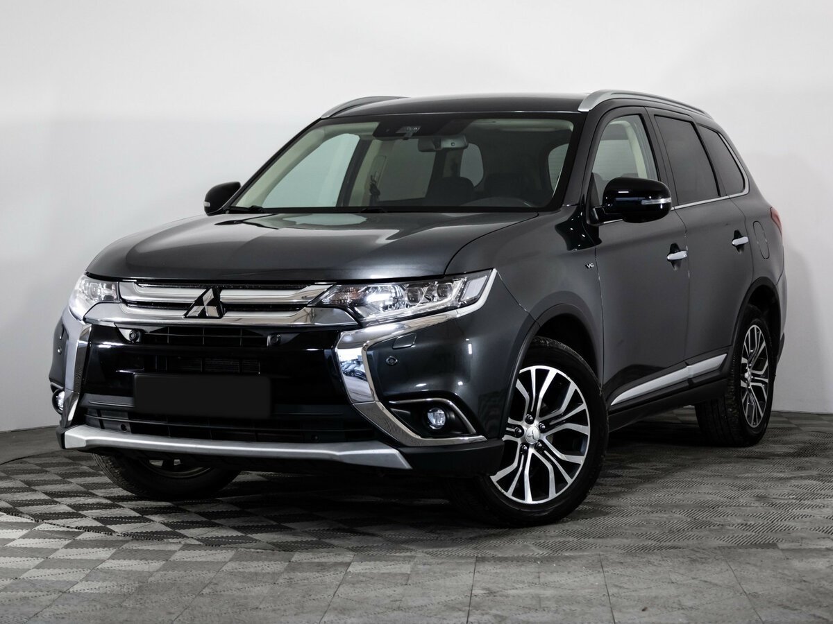 Mitsubishi Outlander с пробегом — 2018 год. Фото: #0