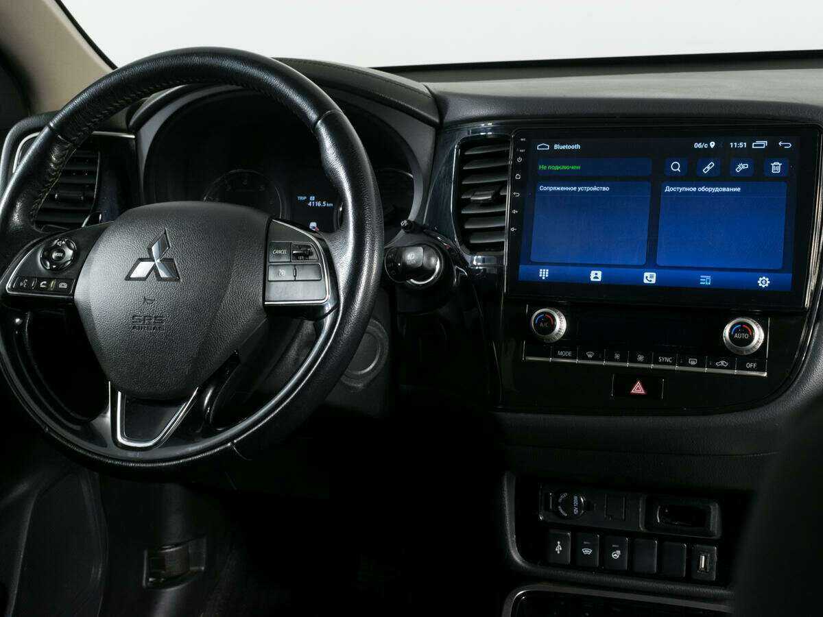 Mitsubishi Outlander с пробегом — 2021 год. Фото: #10