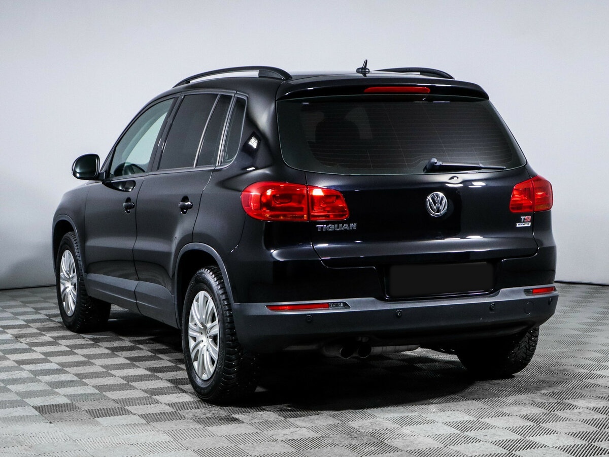 Volkswagen Tiguan с пробегом — 2016 год. Фото: #6