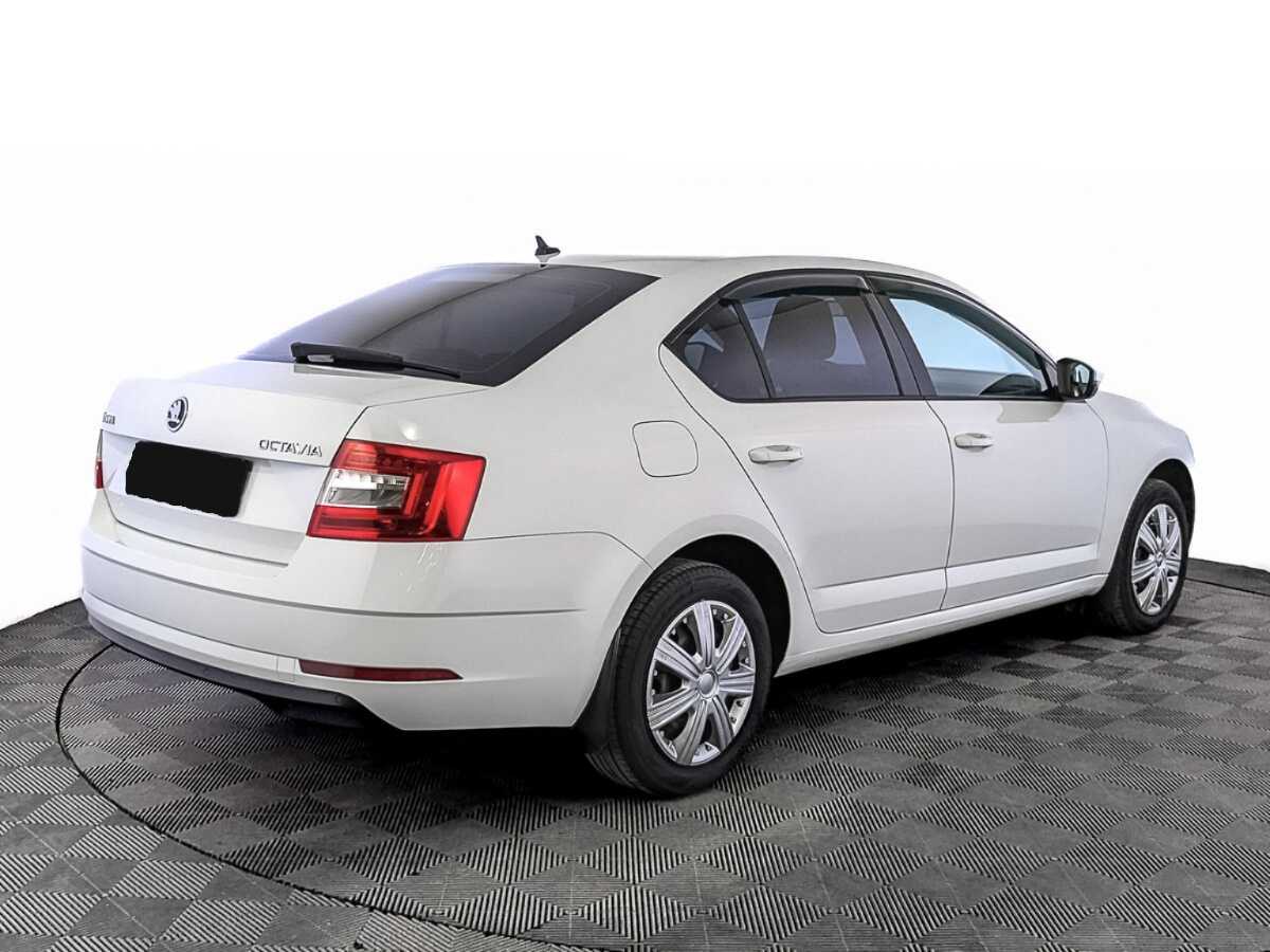 Skoda Octavia с пробегом — 2020 год. Фото: #4