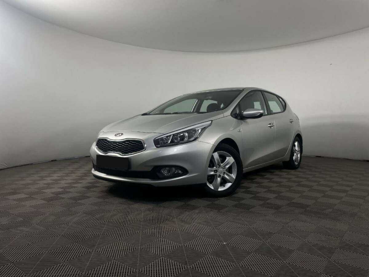Kia Ceed с пробегом — 2015 год. Посмотреть фото