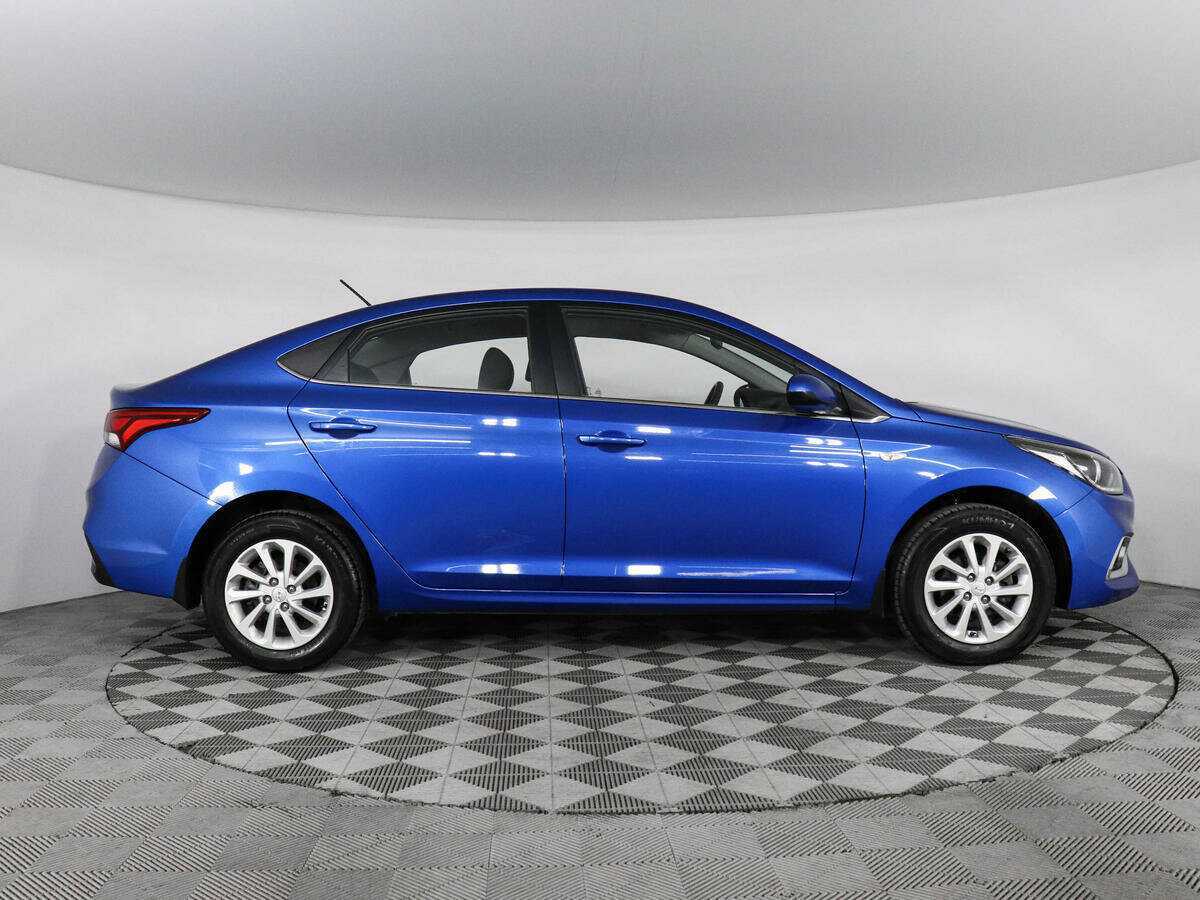 Hyundai Solaris с пробегом — 2017 год. Фото: #3