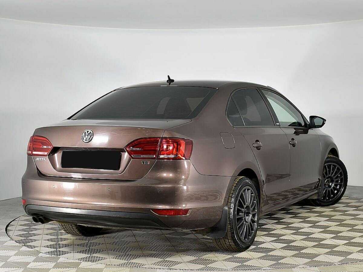 Volkswagen Jetta с пробегом — 2014 год. Фото: #1