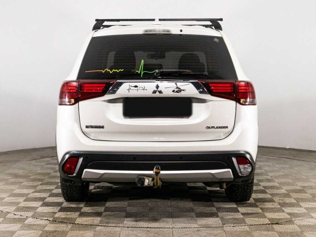 Mitsubishi Outlander с пробегом — 2018 год. Фото: #5