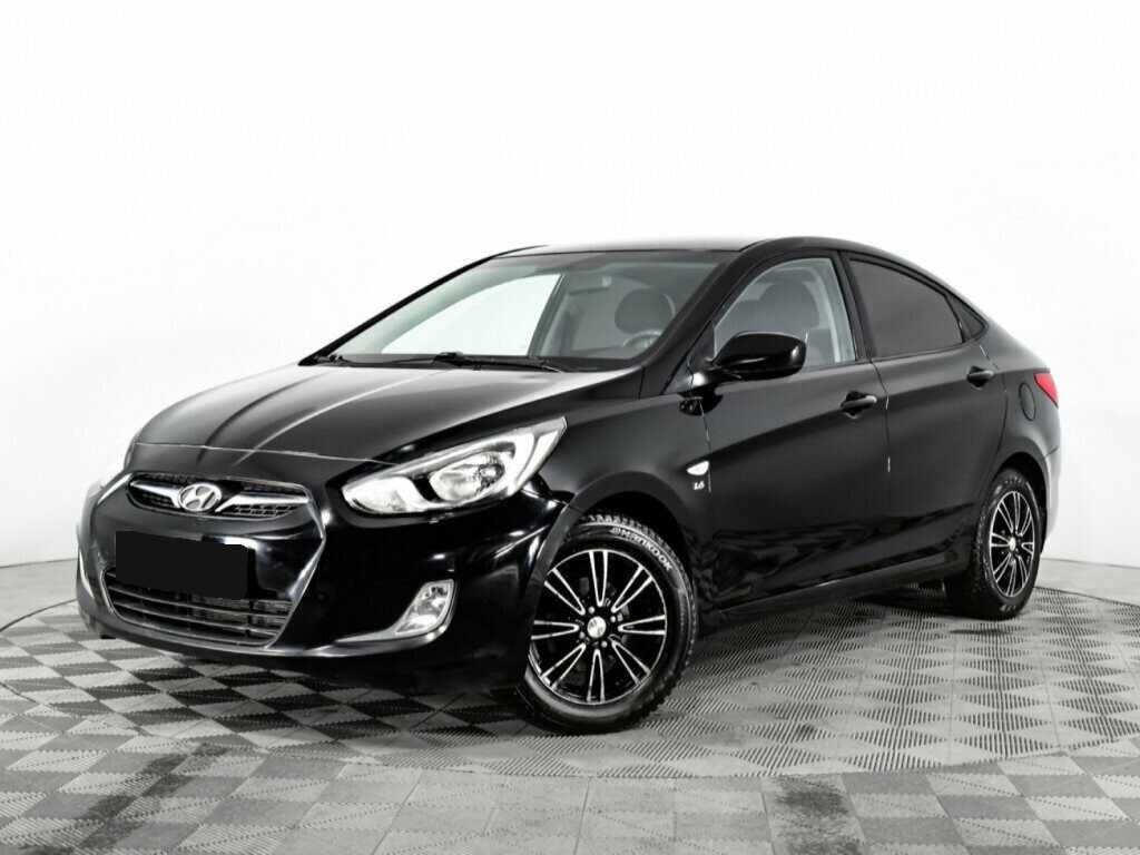 Hyundai Solaris с пробегом — 2012 год. Посмотреть фото