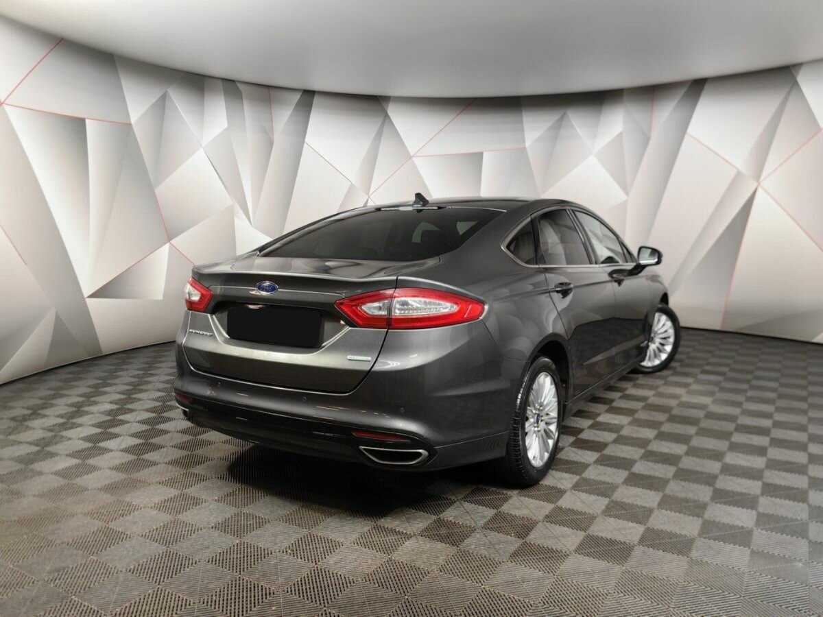 Ford Mondeo с пробегом — 2018 год. Фото: #1