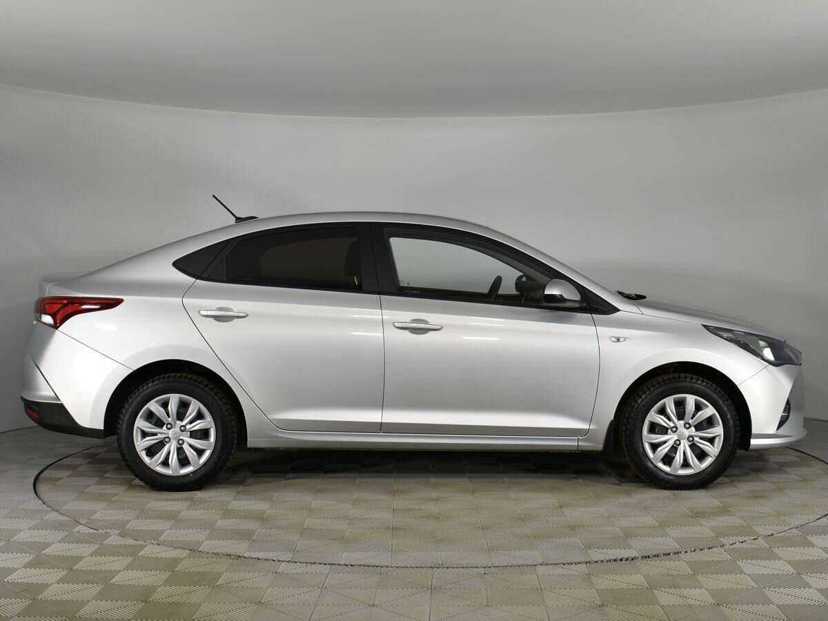 Hyundai Solaris с пробегом — 2020 год. Фото: #3
