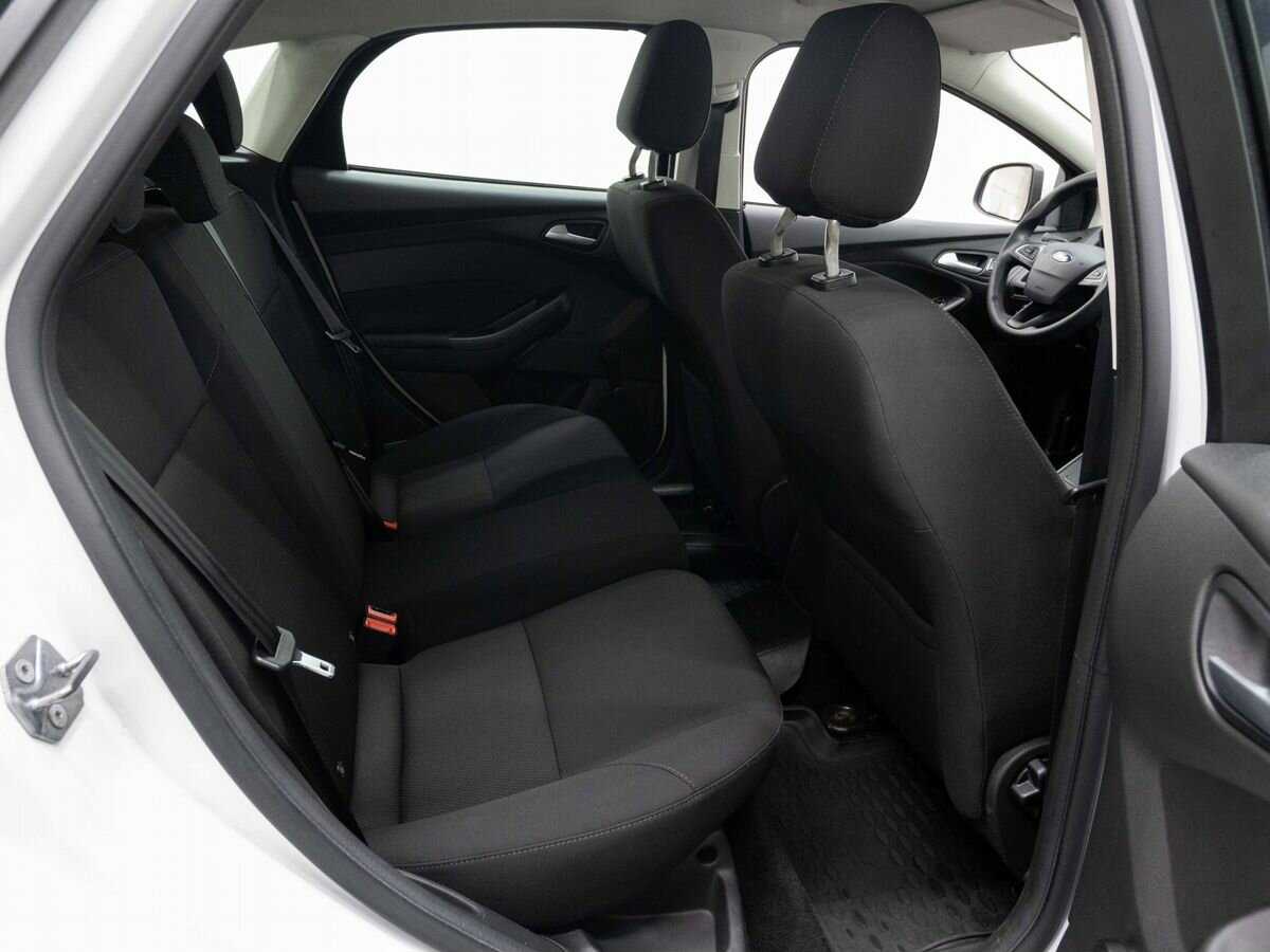 Ford Focus с пробегом — 2016 год. Фото: #9