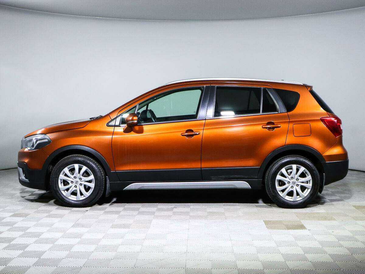 Suzuki SX4 с пробегом — 2016 год. Фото: #7