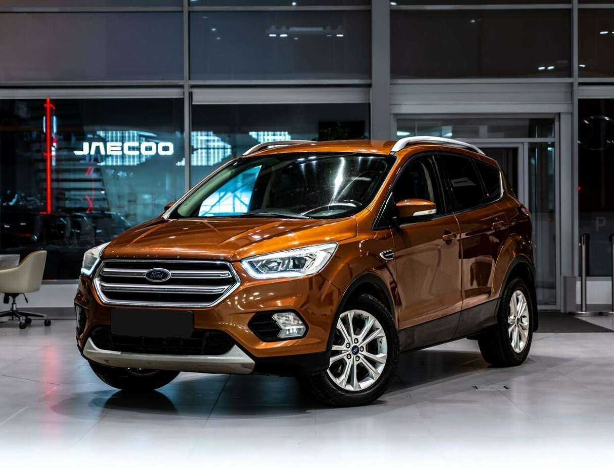 Ford Kuga с пробегом — 2017 год. Посмотреть фото