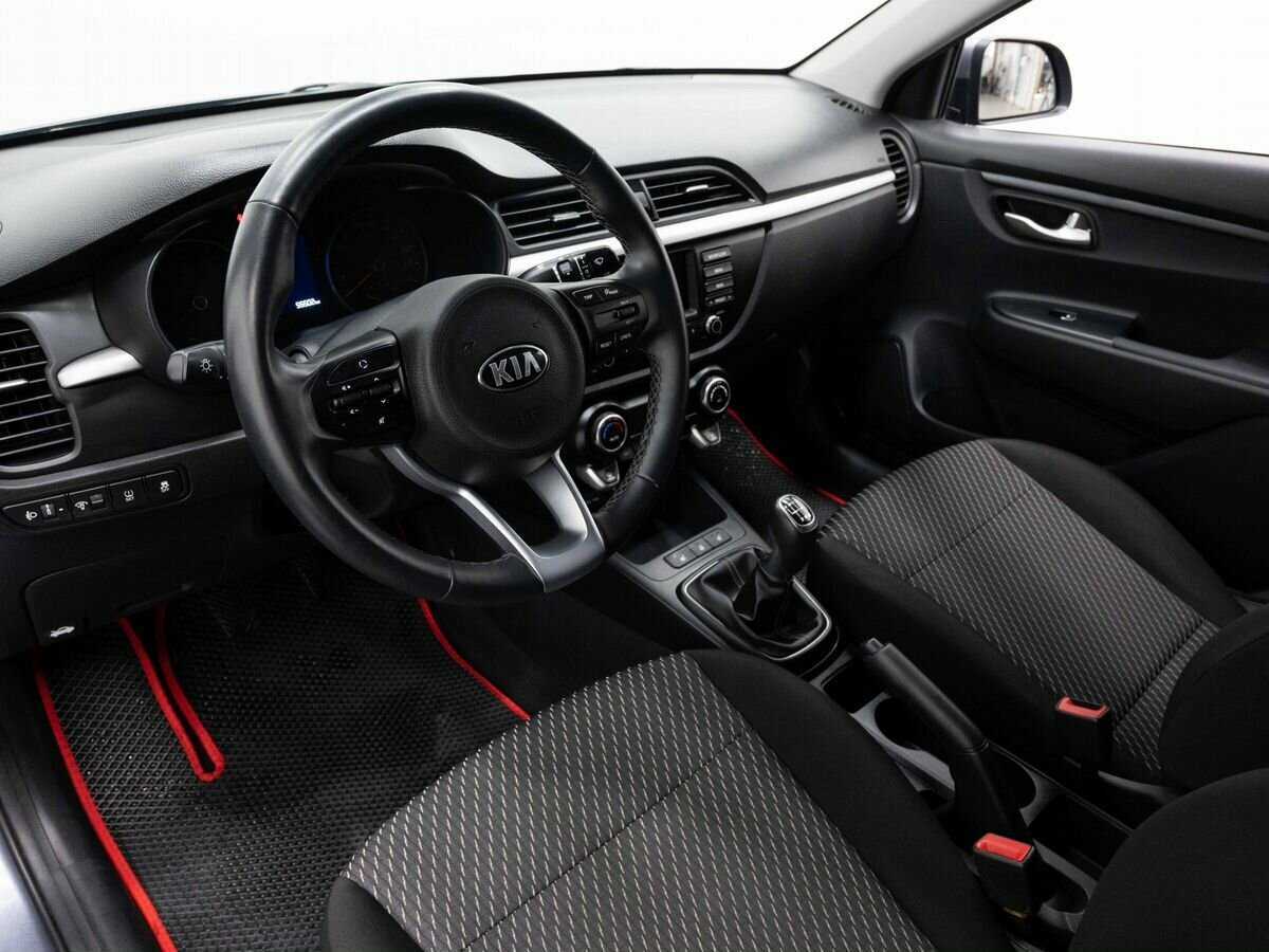 Kia Rio с пробегом — 2020 год. Фото: #6
