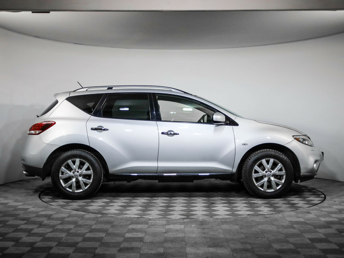 Nissan Murano с пробегом — 2012 год. Фото: #3