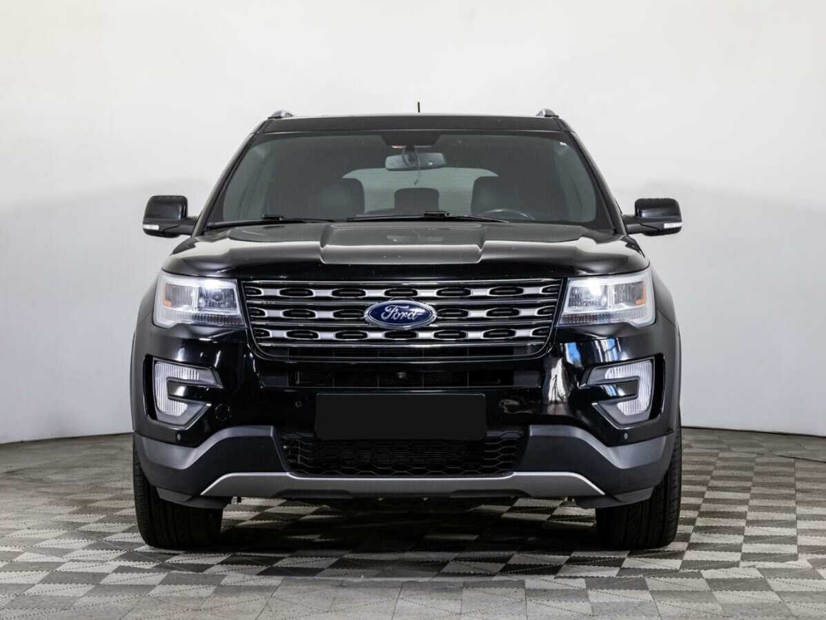 Ford Explorer с пробегом — 2017 год. Фото: #1
