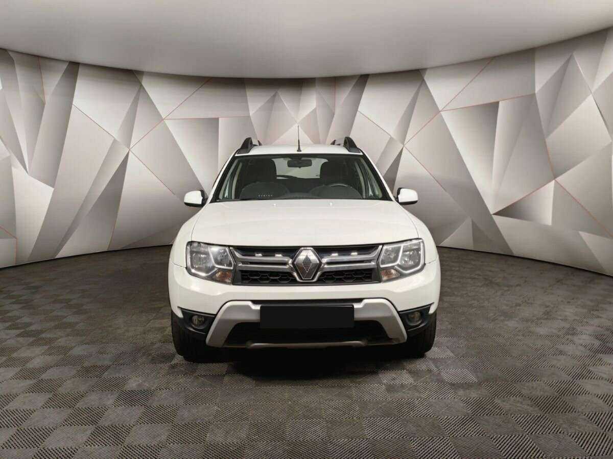 Renault Duster с пробегом — 2017 год. Фото: #4