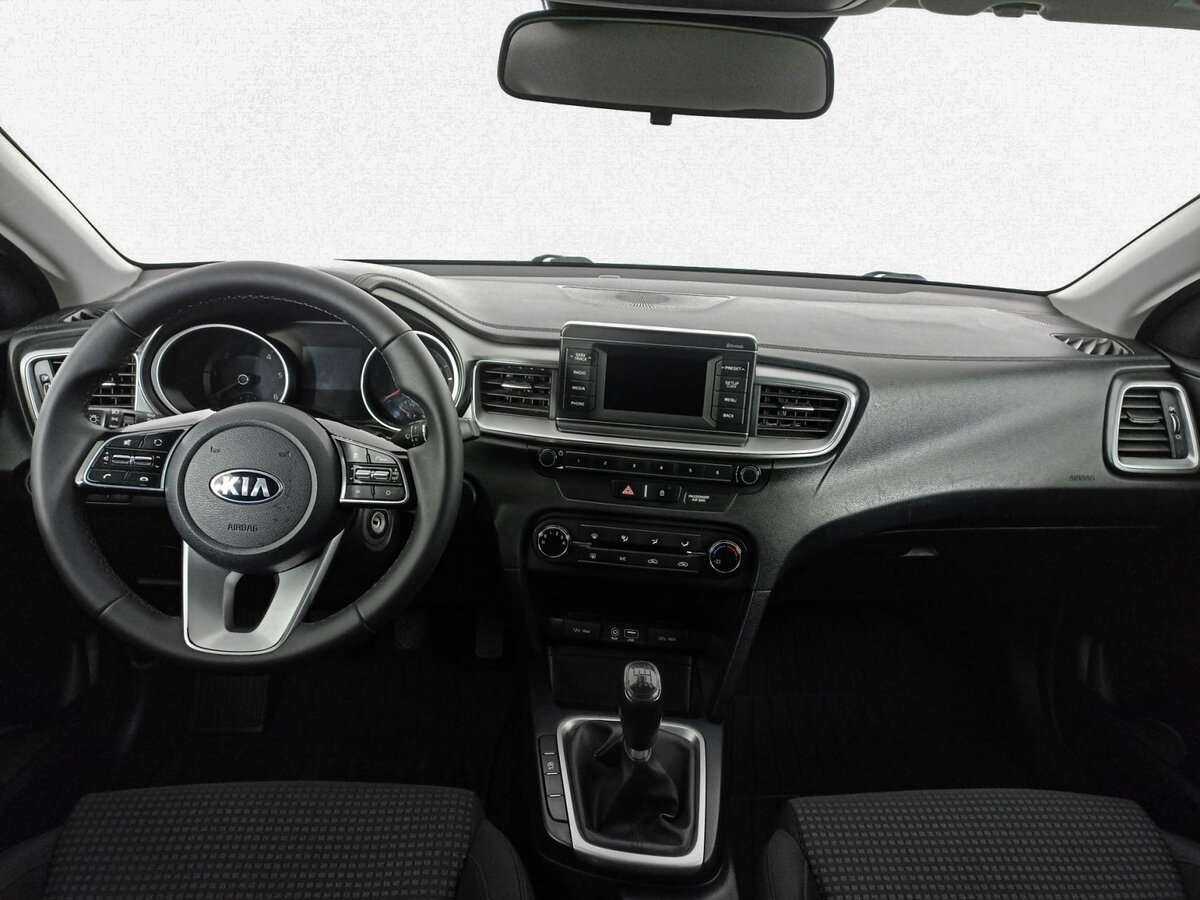 Kia Ceed с пробегом — 2019 год. Фото: #11