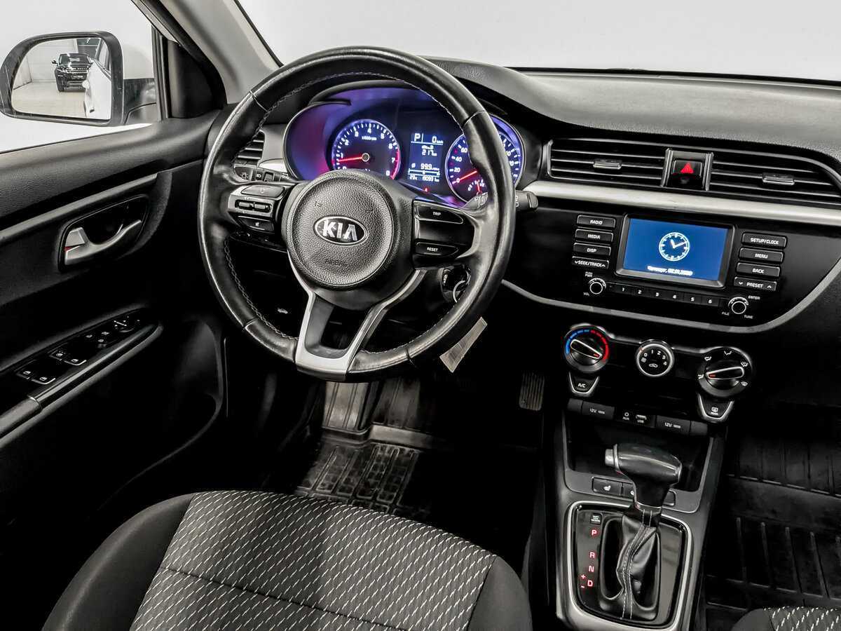Kia Rio с пробегом — 2020 год. Фото: #24