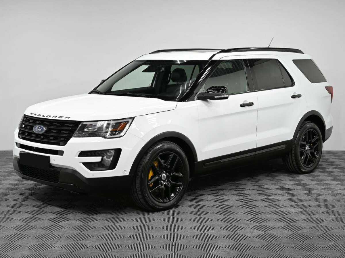 Ford Explorer с пробегом — 2015 год. Фото: #0