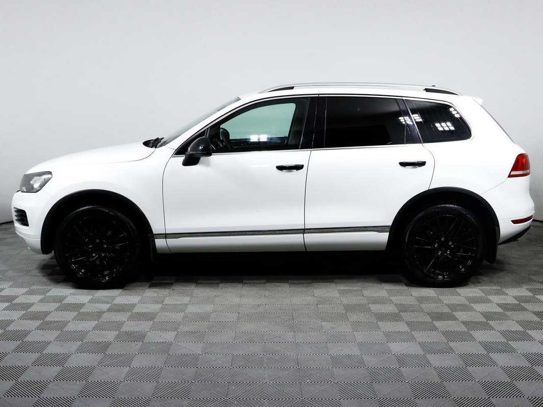 Volkswagen Touareg с пробегом — 2012 год. Фото: #7