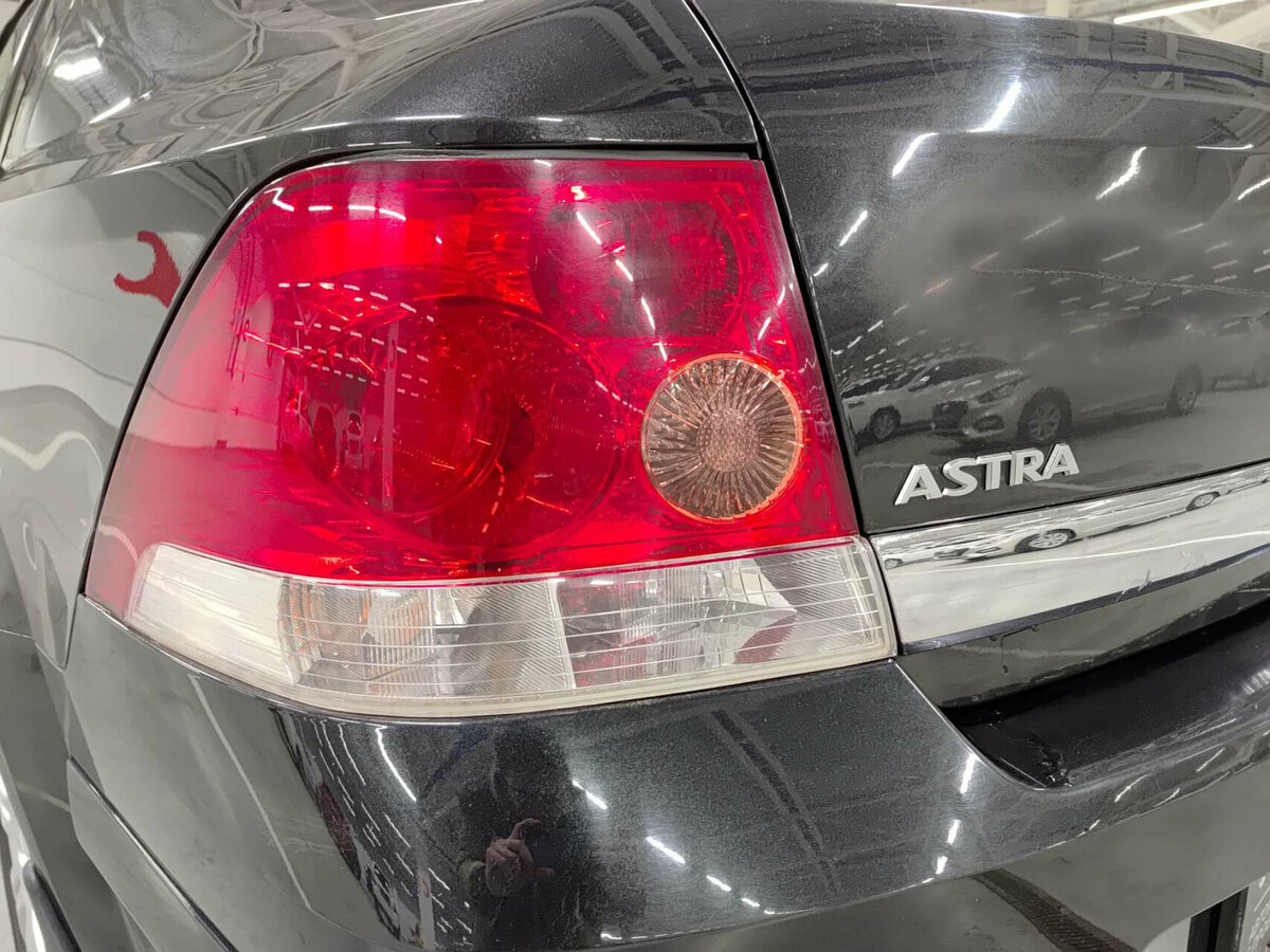 Opel Astra с пробегом — 2012 год. Фото: #7