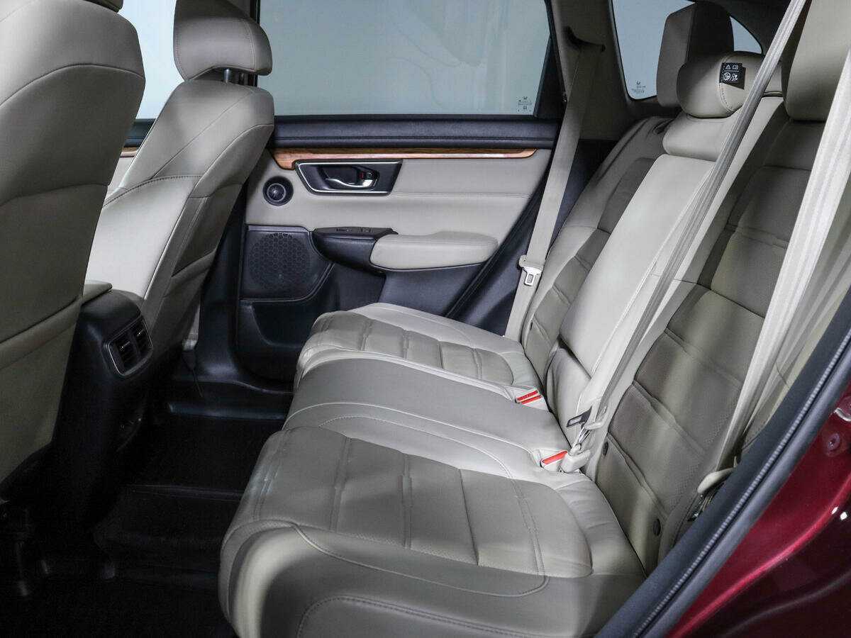 Honda CR-V с пробегом — 2018 год. Фото: #9