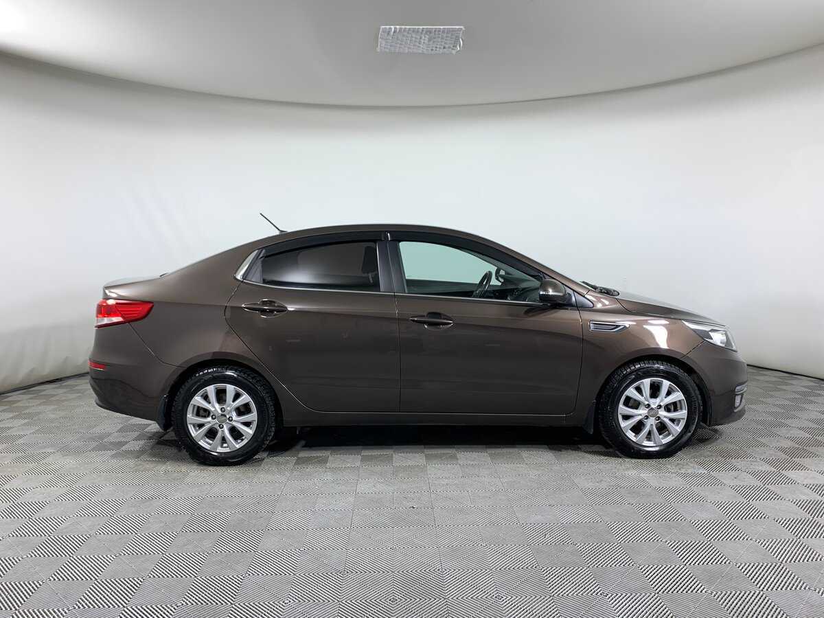 Kia Rio с пробегом — 2016 год. Фото: #3
