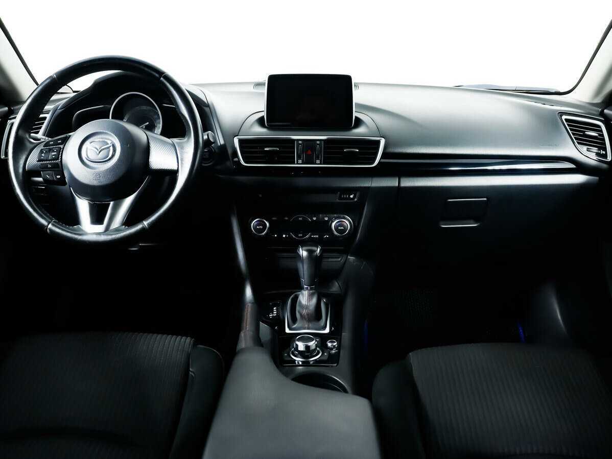Mazda 3 с пробегом — 2013 год. Фото: #8