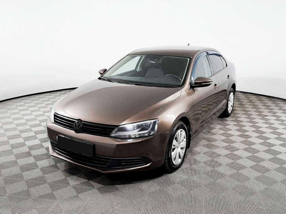Volkswagen Jetta с пробегом — 2013 год. Фото: #0