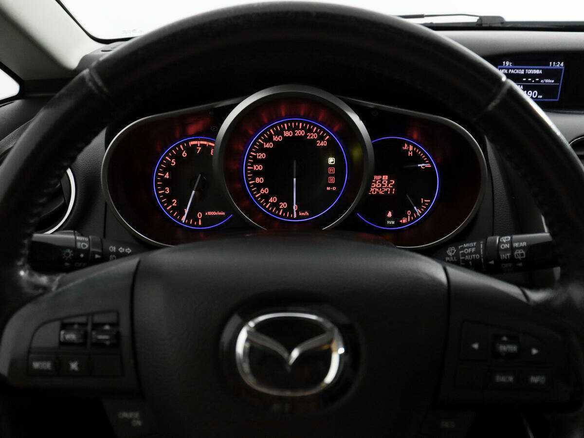 Mazda CX-7 с пробегом — 2012 год. Фото: #16