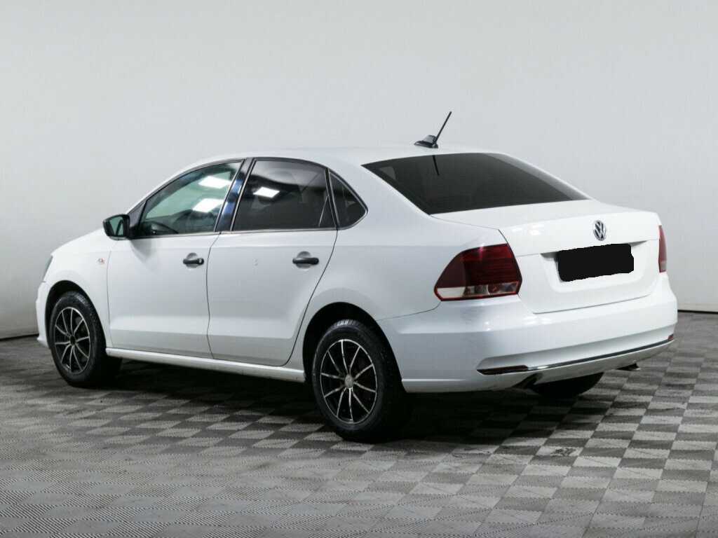 Volkswagen Polo с пробегом — 2019 год. Фото: #5