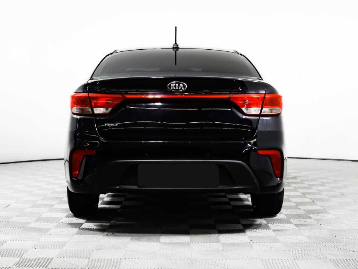 Kia Rio с пробегом — 2020 год. Фото: #5