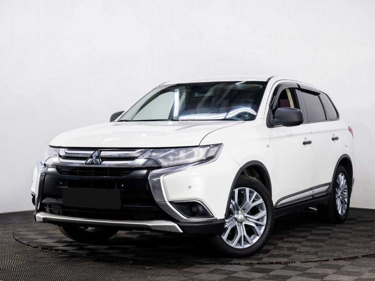 Mitsubishi Outlander с пробегом — 2018 год. Фото: #0
